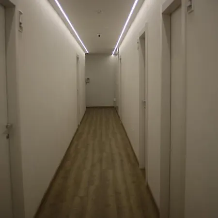 Tourism E Business Superior * بادوفا